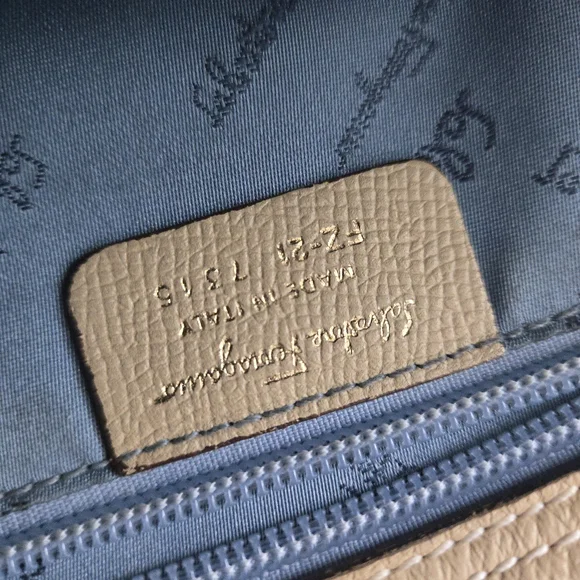 Salvatore Ferragamo Leather Shoulder Bag – Neutral | COA | Very Good Condition - Picture 9 of 16